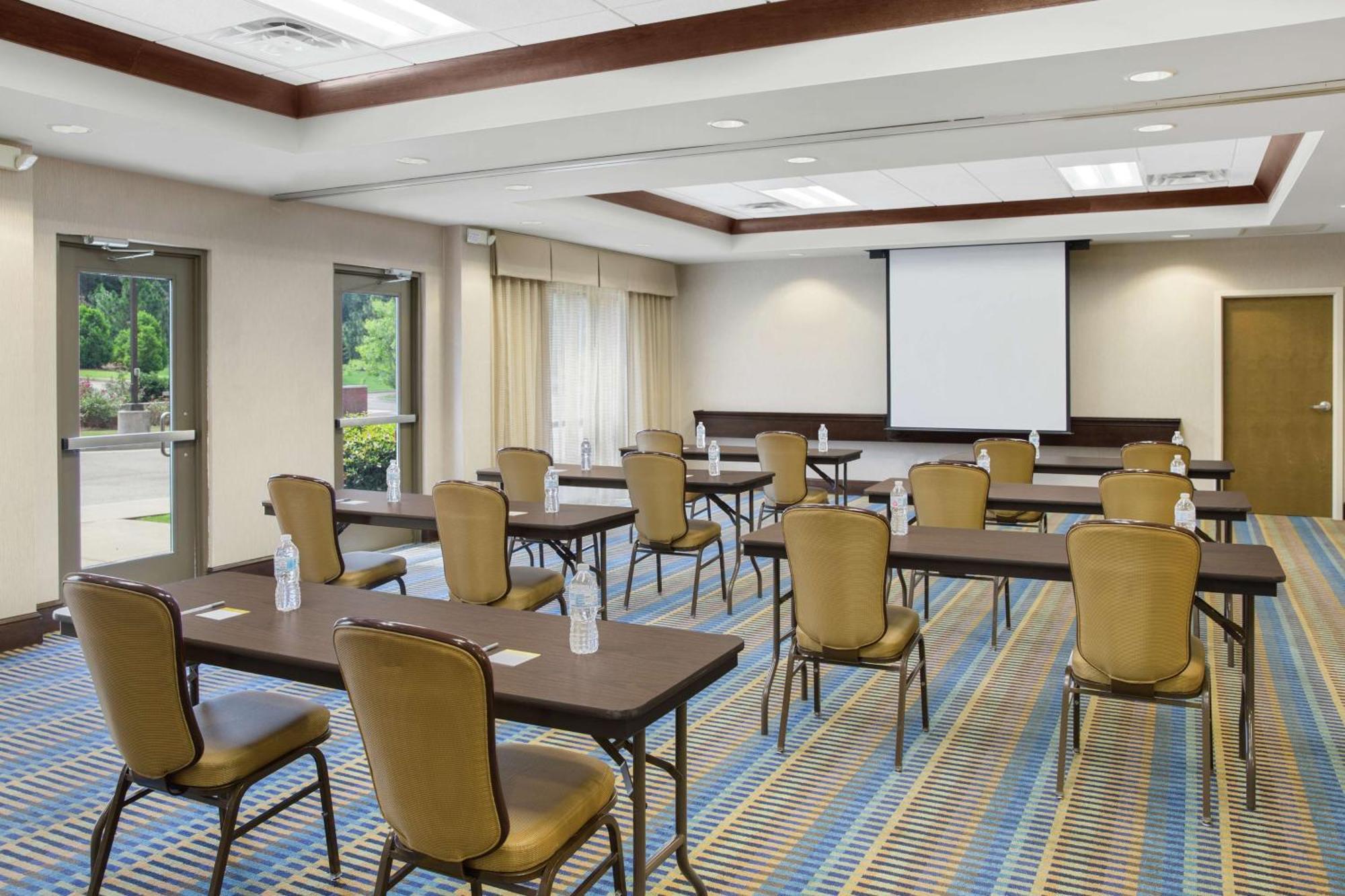 Hampton Inn Columbus/South-Fort Benning Buitenkant foto